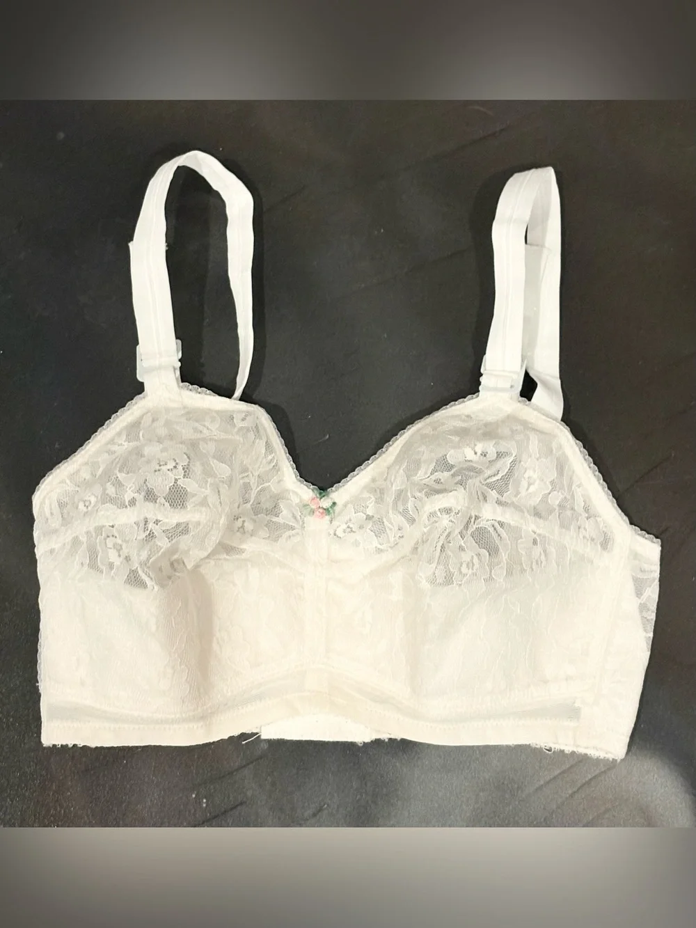 VTG 50s Marilyn Monroe Pennyrich White Lace Pinup Bullet Bra Torpedo Pointed 30E